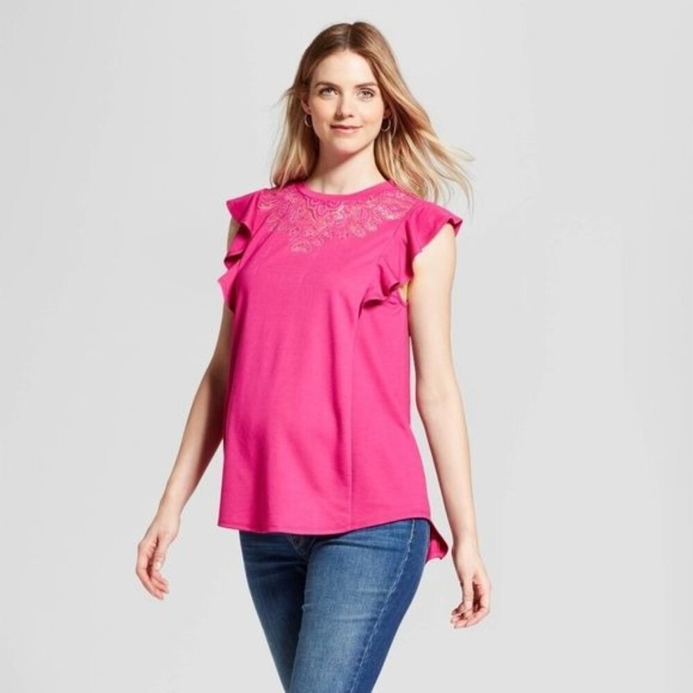 Isabel Maternity Top Blouse Pink Flutter Knit NWT Ingrid & Isabel Medium